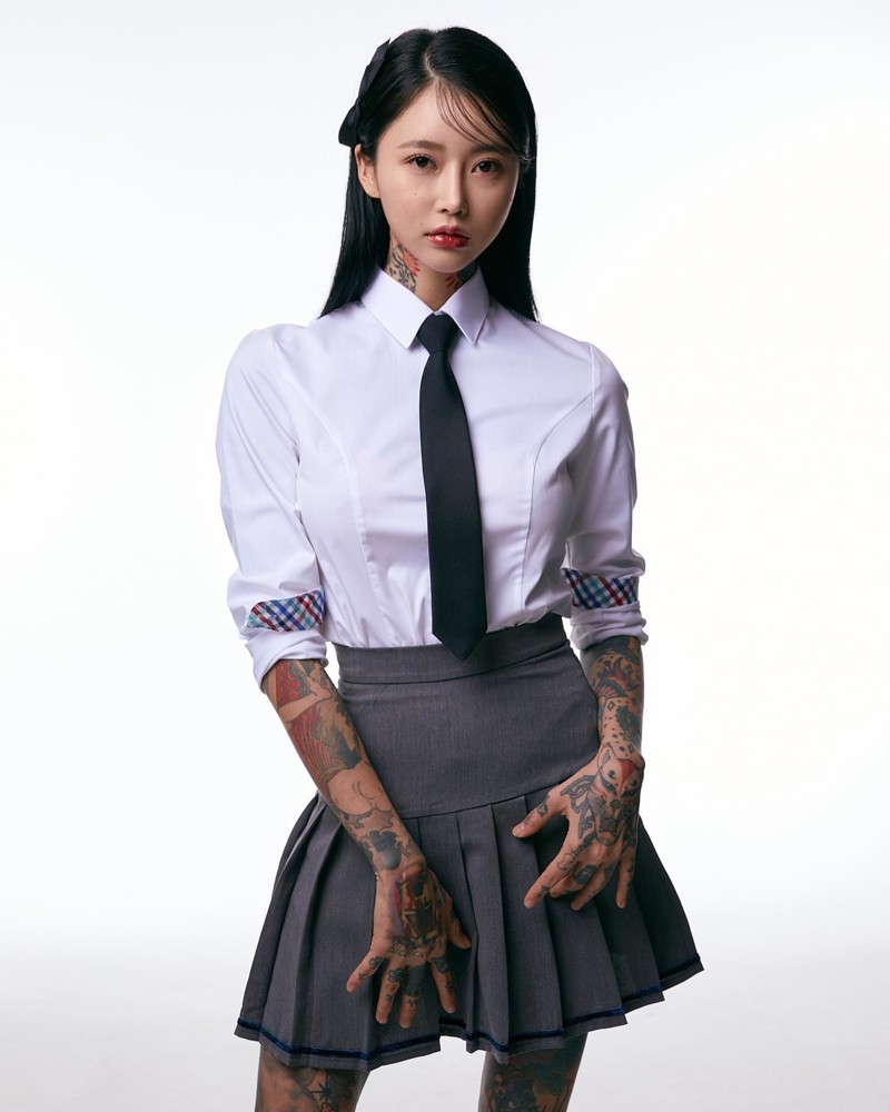 韩国纹身小姐姐安理娜