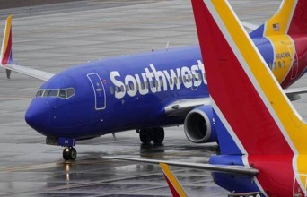 因为90年代的破系统 这家航空巨头8天赔掉了50个亿