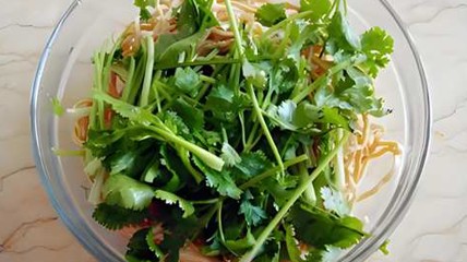 世界讨厌香菜日：约有15%的人不能接受 和基因有关