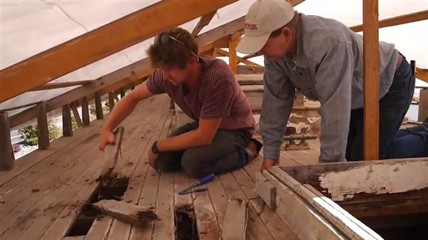 水手1美元买艘破船耗时8年修复 网友：忒休斯之船？