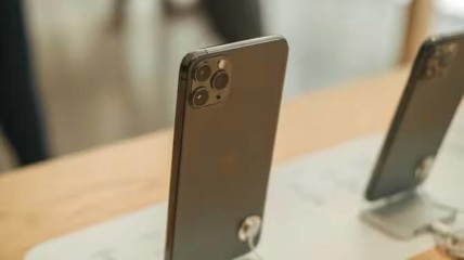 接连罚款近24亿欧元后，苹果还有不到三个月时间整改